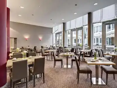 Park Inn by Radisson Dresden - 28