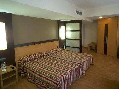 Catalonia Atenas - 79