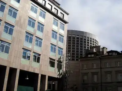 Sina De La Ville - 2