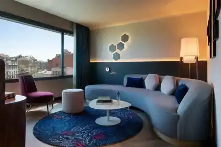 Renaissance Barcelona - 34