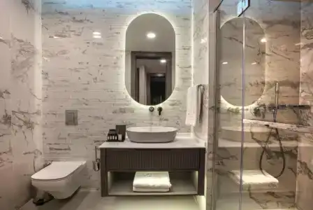 Unique Life Style - 81