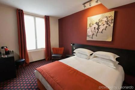 Helussi Hôtel - 95
