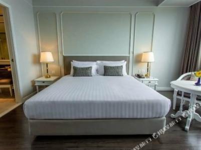 Courtyard by Marriott Phuket Town - 26