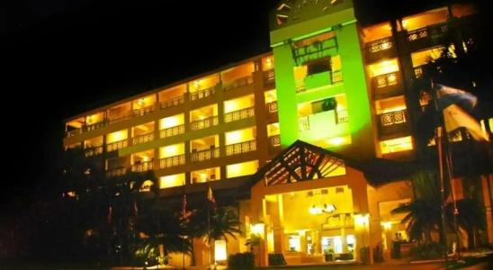 Coral Costa Caribe Beach Resort - All Inclusive - 3