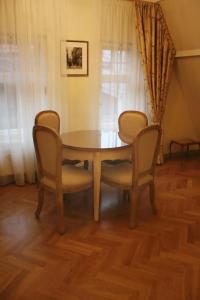St. Peter's Boutique - 41
