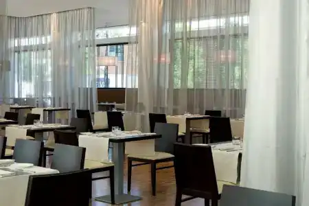 DoubleTree By Hilton Milan - 46