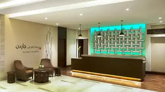 Hilton Garden Inn Dubai Al Muraqabat - Deira - 7