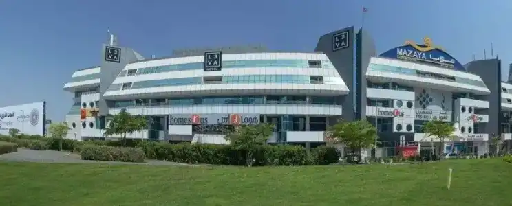 Leva and Suites, Opposite Downtown