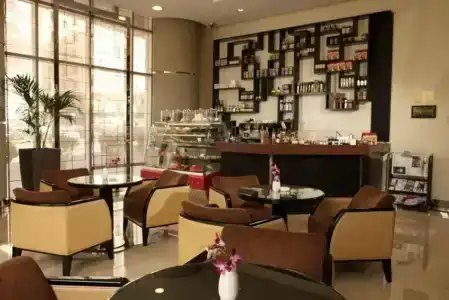 Cristal Abu Dhabi - 33