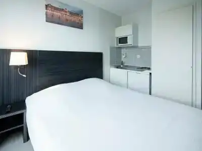 Zenitude Hôtel-Résidences Toulouse Fluvia - 5