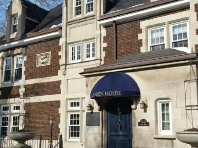 The Glidden House - 8