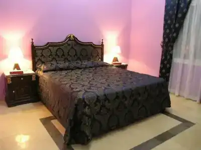 Royal Residence Apartments