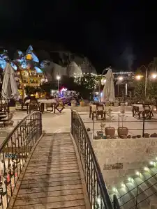 Risus Cave Suites - 4