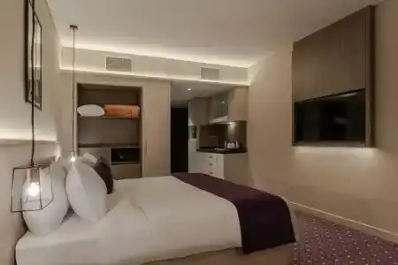 Leva and Suites, Mazaya Centre - 79