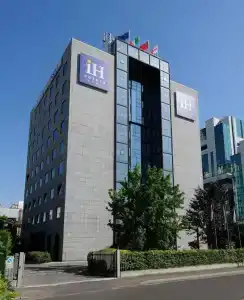 iHs Milano Lorenteggio