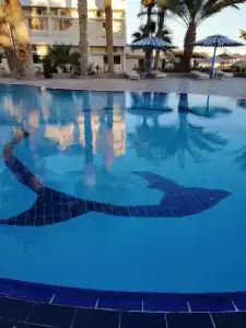 Empire Beach Resort - 4