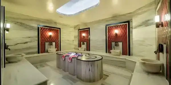 Crowne Plaza Istanbul - Old City, an IHG - 1