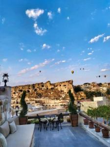 Elysion Cave Suites - 19