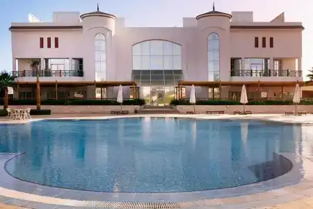 Ivy Cyrene Island Resort