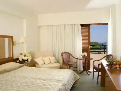 Best Western Plus Plaza - 25