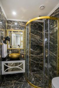 Leslion Luxury - 51