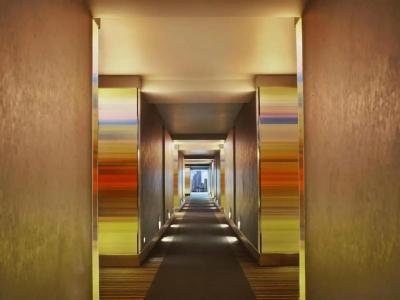 Aloft Bangkok - Sukhumvit 11 - 17