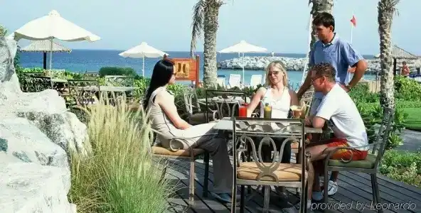 Coral Beach Resort Sharjah - 42