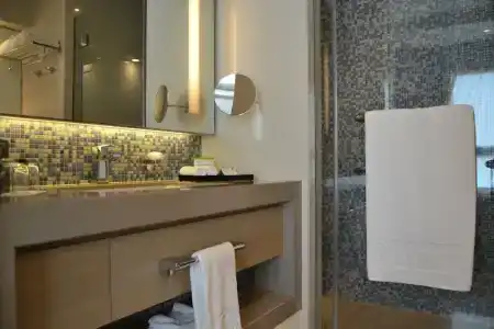 Capital Centre Arjaan by Rotana - 39