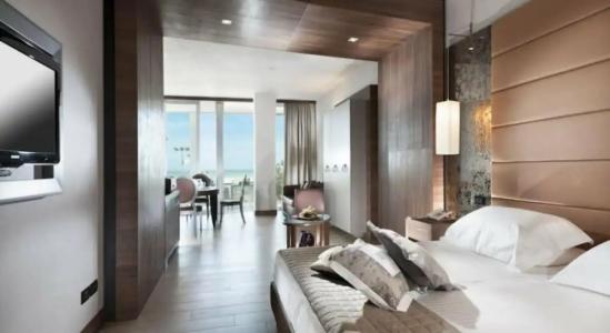 Waldorf Suite - 28