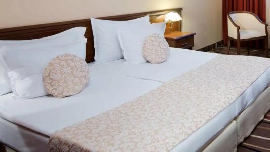 Expo Sofia - Free Arrival shuttle bus - Free Parking - Free Compliments - Free Wi-Fi - 10