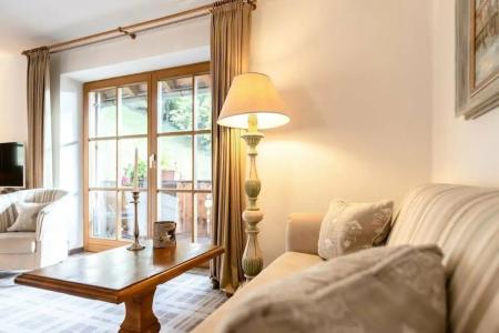 Blaue Gams ***S - 19