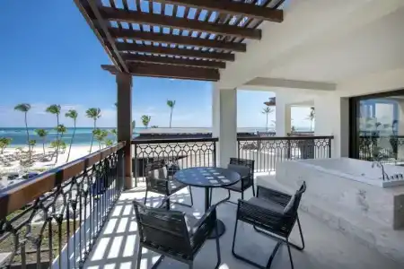 Adults Only Club at Lopesan Costa Bávaro Resort - 62