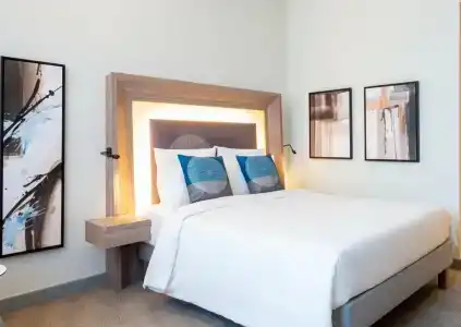 Novotel Bur Dubai - 76
