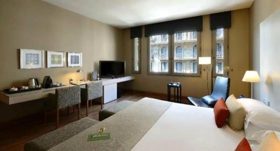 Grand Central, Small Luxurys - 55