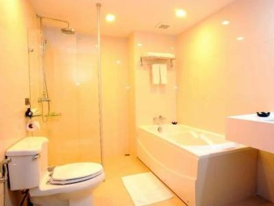 Royal Suite Bangkok - 96