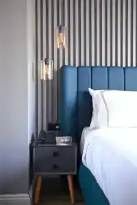 BRONTE - 10
