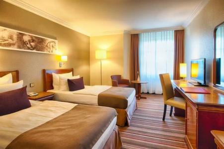 Leonardo Hamburg Stillhorn - 1