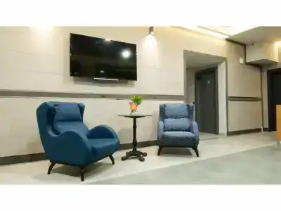 OPERA SUITES Apart - 32