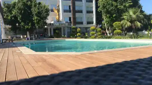 Lara Garden Butik - 20