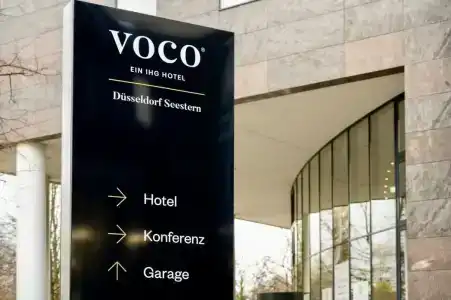 voco Dusseldorf Seestern, an IHG - 2