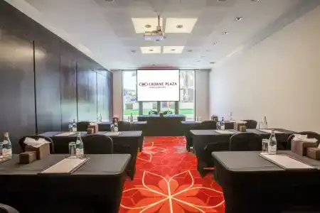 Crowne Plaza Yas Island, an IHG - 2