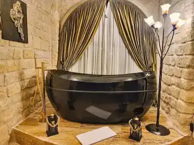 Elysion Cave Suites - 6