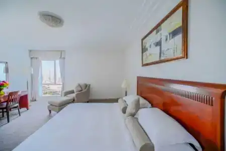 Grand Hyatt Residence - 37