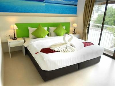 Armoni Patong Beach - 49
