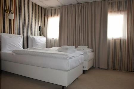 Grand Jules - Boat - 77