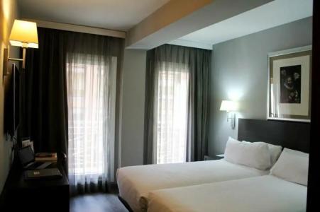 Mercure Madrid Centro - 73