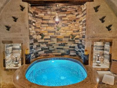 Elysion Cave Suites - 26