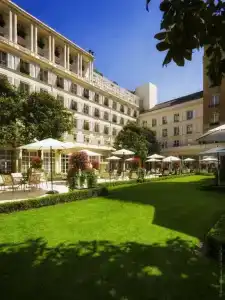 Le Bristol Paris - an Oetker Collection - 24