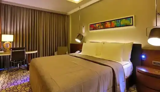 Royal Stay Palace - 8