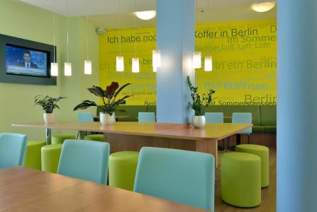 B&B Berlin-Airport - 27